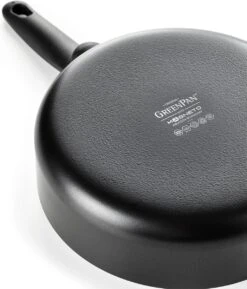 GreenPan Cambridge Hapjespan Met Deksel 28cm - Zwart - Inductie - PFAS-vrij 34 GreenPan Cambridge Hapjespan Met Deksel 28cm - Zwart - Inductie - PFAS-vrij -Kookwereld Winkel 1026x1200
