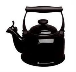 Le Creuset Tradition Fluitketel - 2.1 L - Ebbenzwart -Kookwereld Winkel 1200x1127 4