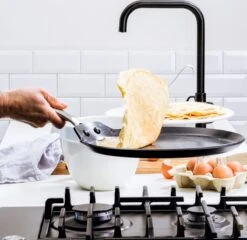 GreenPan Copenhagen Pannekoekenpan 28cm 20 GreenPan Copenhagen Pannekoekenpan 28cm -Kookwereld Winkel 1200x1166 3