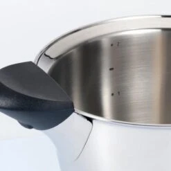 BK Q-linair Classic Pannenset - 5 Delig - RVS - Veilig Afgietsysteem - Inductie 31 BK Q-linair Classic Pannenset - 5 Delig - RVS - Veilig Afgietsysteem - Inductie -Kookwereld Winkel 1200x1200 33