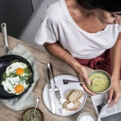 KitchenAid Hard Geanodiseerd Aluminium Wok ø30cm - Zwart - Inductie - Anti-aanbak -Kookwereld Winkel 1200x1200 465