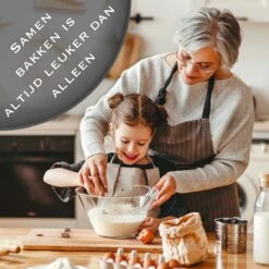 IRONO Poffertjespan Set - Incl. Doseerfles, Kwast En Vork - Poffertjespan Inductie En Electrisch - Poffertjesmaker 19 Poffertjes - Poffertjes Maken - Spuitfles - Cadeau Voor Mannen En Vrouwen -Kookwereld Winkel 1200x1200 525