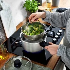 Springlane Roestvrijstalen Snelkookpan - Inductie - Pressure Cooker - 6,0 L Met Stoommand 13 Springlane Roestvrijstalen Snelkookpan - Inductie - Pressure Cooker - 6,0 L Met Stoommand -Kookwereld Winkel 1200x1200 973