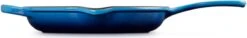 Le Creuset - Gietijzeren Ronde Skillet In Azure 23cm 7 Le Creuset - Gietijzeren Ronde Skillet In Azure 23cm -Kookwereld Winkel 1200x184