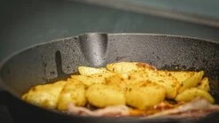 Blackwell Koekenpannenset - Gietijzer - ø 16, 20 En 25 Cm - Zonder Anti-aanbaklaag 14 Blackwell Koekenpannenset - Gietijzer - ø 16, 20 En 25 Cm - Zonder Anti-aanbaklaag -Kookwereld Winkel 1200x675 13