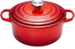 Le Creuset Gietijzeren Braadpan - 26cm 5,3 L - Kersenrood 21 Le Creuset Gietijzeren Braadpan - 26cm 5,3 L - Kersenrood -Kookwereld Winkel 1200x792 1