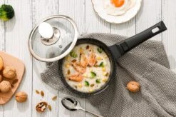 Swiss Pro+ | Set 14 Delige Pannenset | Inductie - Pannensets - Glazen Deksel - Met Afneembare Handgreep - Marmeren Interieur -PFAS-vrij | Black (Zwart) 19 Swiss Pro+ | Set 14 Delige Pannenset | Inductie - Pannensets - Glazen Deksel - Met Afneembare Handgreep - Marmeren Interieur -PFAS-vrij | Black (Zwart) -Kookwereld Winkel 1200x799 47