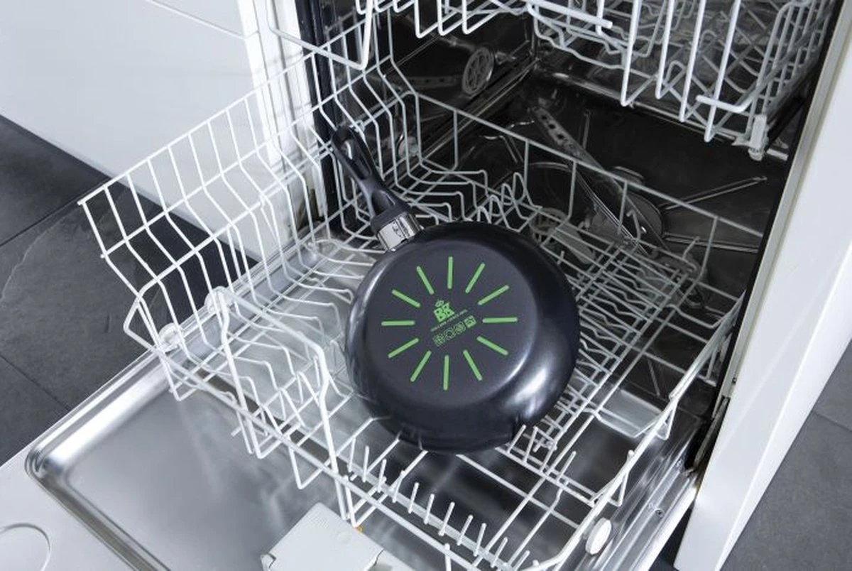 BK Easy Basic Ceramic Hapjespan Ø 28 Cm - Met Glazen Deksel - PFAS-vrij 4 BK Easy Basic Ceramic Hapjespan Ø 28 Cm - Met Glazen Deksel - PFAS-vrij - Afbeelding 4