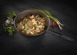 DeBuyer Mineral B Black Hapjespan - Staal - Ø 28cm 9 DeBuyer Mineral B Black Hapjespan - Staal - Ø 28cm -Kookwereld Winkel 1200x872 6