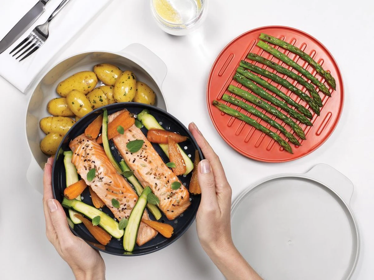 Joseph Joseph M-Cuisine Stomer - Voor Magnetron - Stapelbaar - 4 Delig 4 Joseph Joseph M-Cuisine Stomer - Voor Magnetron - Stapelbaar - 4 Delig - Afbeelding 4