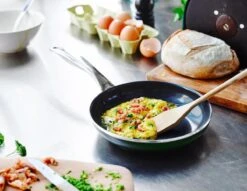 Dagelijkse Kost Door Jeroen Meus - Koekenpan ø28cm - Inductie - Anti-aanbak - PFAS-vrij -Kookwereld Winkel 1200x926 28