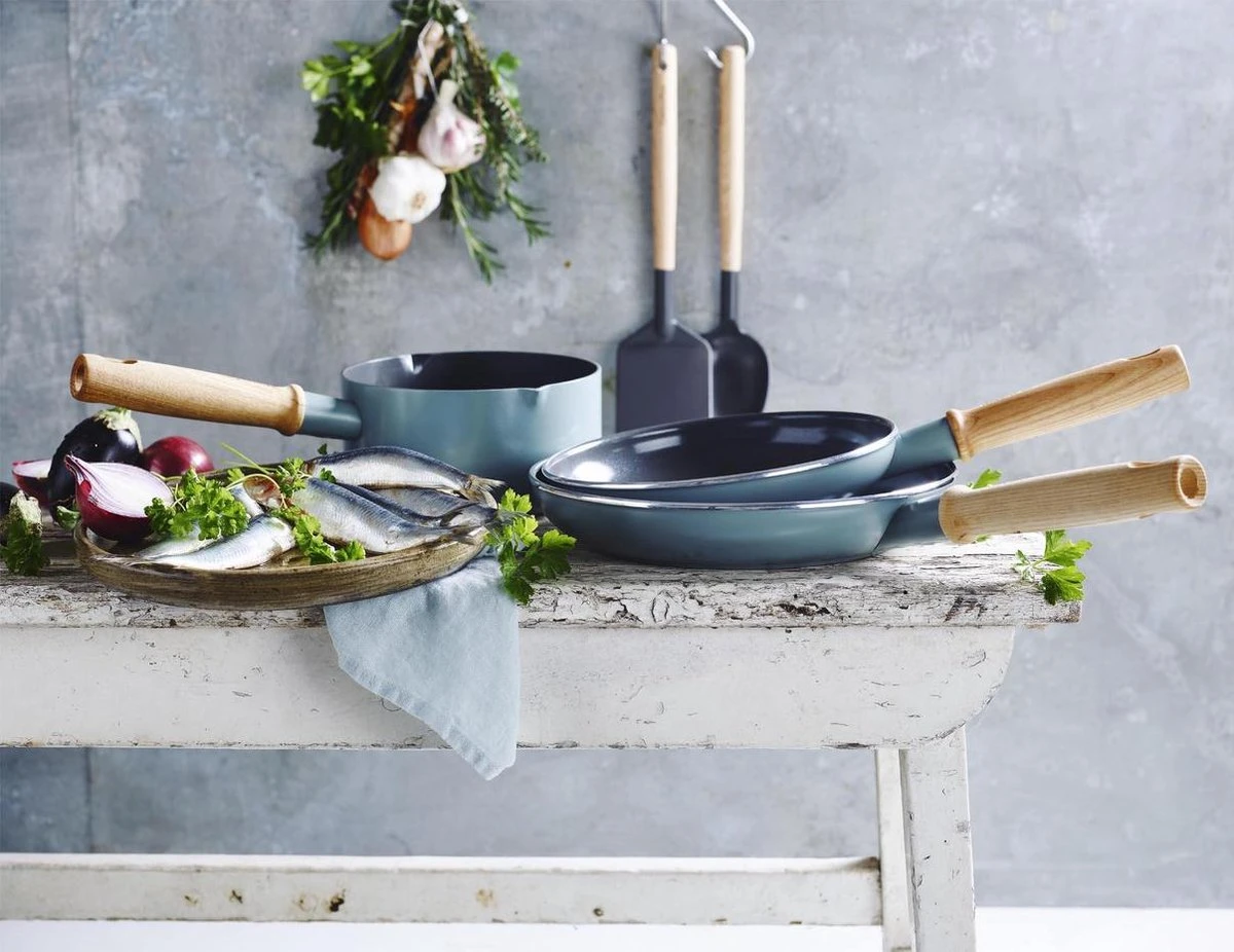 GreenPan Mayflower Pannenset - 3-delig + 2 Accessoires - Lichtblauw - Inductie - PFAS-vrij 2 GreenPan Mayflower Pannenset - 3-delig + 2 Accessoires - Lichtblauw - Inductie - PFAS-vrij - Afbeelding 2