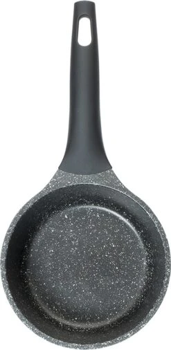 Sola Steelpan Fair Cooking - Ø 18 Cm - Zwart/wit - Aluminium - Antiaanbaklaag 10 Sola Steelpan Fair Cooking - Ø 18 Cm - Zwart/wit - Aluminium - Antiaanbaklaag -Kookwereld Winkel 586x1200