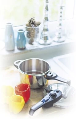 ELO Praktika Plus XS Snelkookpan 2,7 Liter -Kookwereld Winkel 774x1200 1