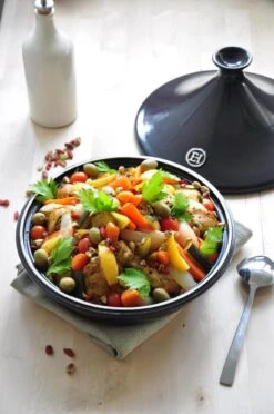 Emile Henry Tajine - Ø32 Cm - Fusain -Kookwereld Winkel 796x1200 2