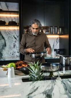 Soenil By ISENVI - Koekenpan Inductie - 28 CM - Keramische Pan - RVS Handgreep -Kookwereld Winkel 872x1200